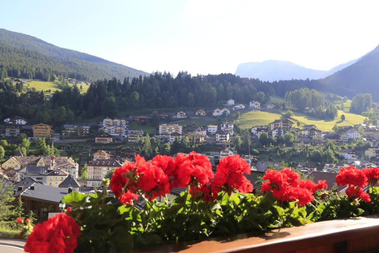 Garni Panoramik Hotel Ortisei Exterior photo