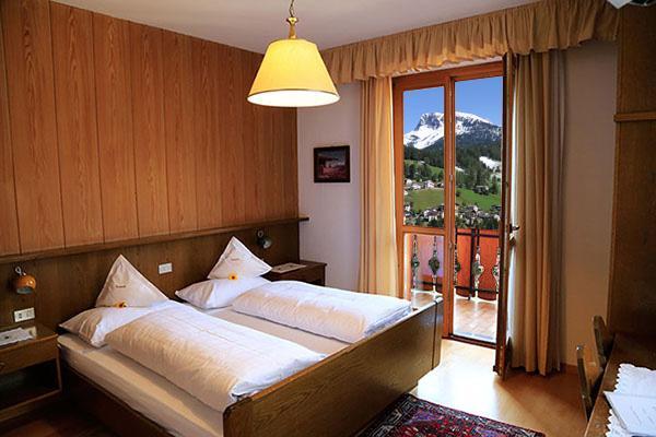 Garni Panoramik Hotel Ortisei Exterior photo